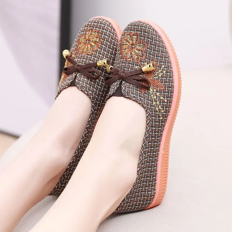 Women Fashion Bow Tie Brown Light Weight Anti Skid Flat Shoes Chinese Traditional Comfort Spring Summer Flat Shoes Zapatos A45