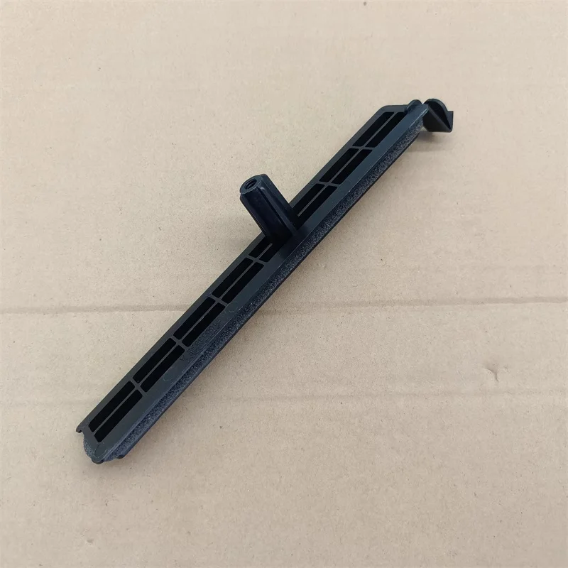 For Nissan X-TRAIL QASHQAI Air Conditioning Filter Cover  Air Conditioning Grille Cover Plate  Car Accessories