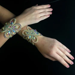 Colorful Crystal Flower Hand Bracelet Belly Dance Jewelry for Women Performance Show Rhinestone Bangle Bracelet Wedding Design