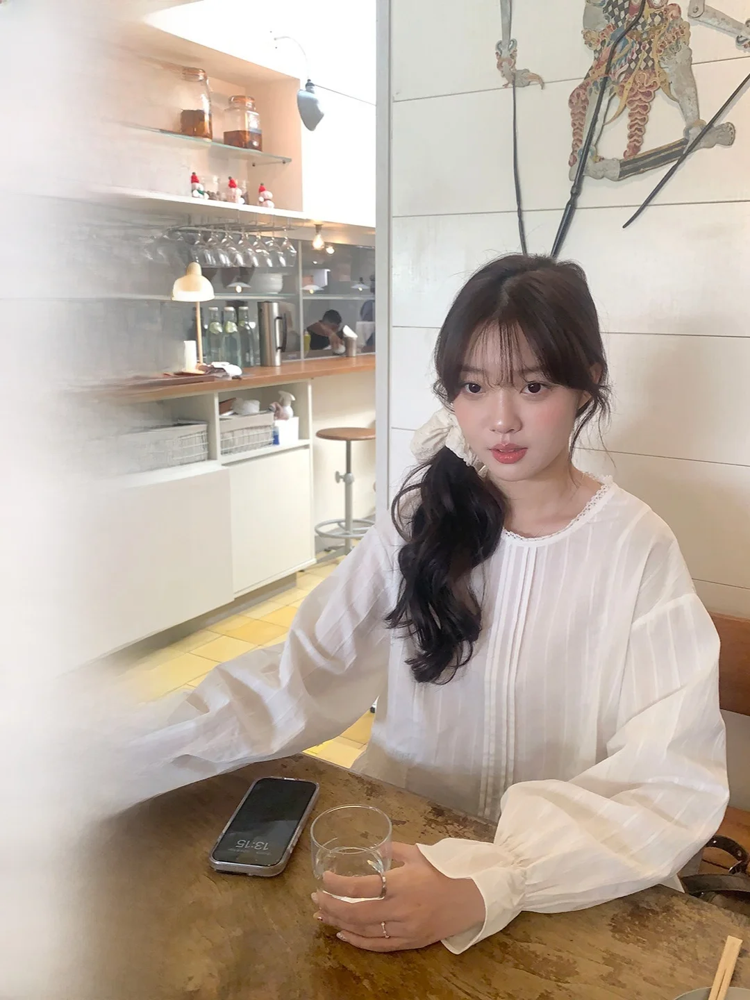 

Рубашка с кружевным воротником Lu Flower, свободного кроя, универсальная, из смесового хлопка, весенняя мода для молодых женщин, дизайн с эффектом омоложения, повседневная одежда