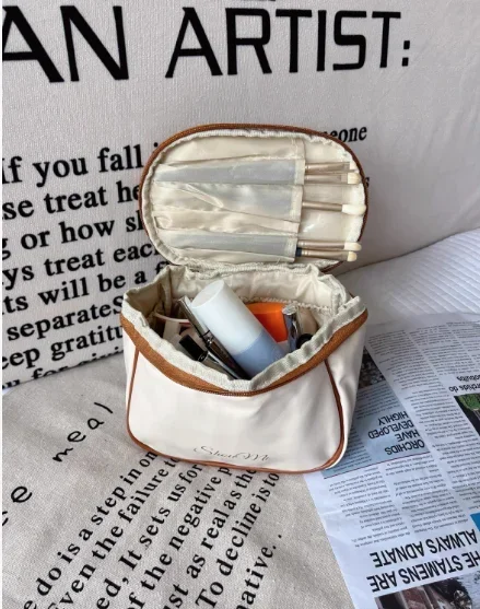 Reise-Kosmetiktasche mit großer Kapazität, tragbare PU-Leder-Kosmetiktasche, wasserdichte Handtasche, Toilettenartikel-Tasche, Aufbewahrungstasche für Hautpflegeprodukte – Detail 8