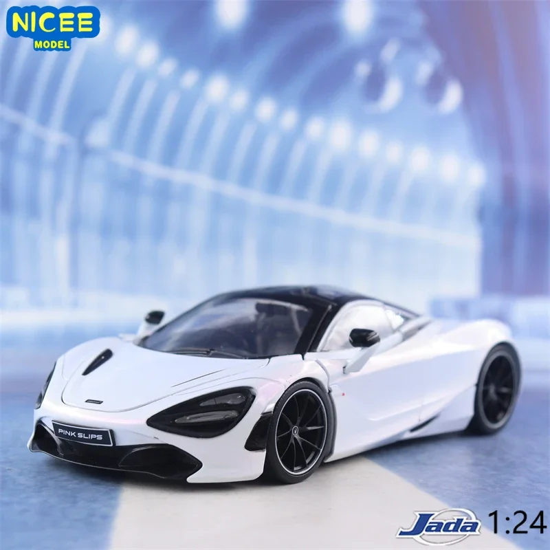 

Модель литая автомобиля из металлического сплава, 1:24 м C 720S