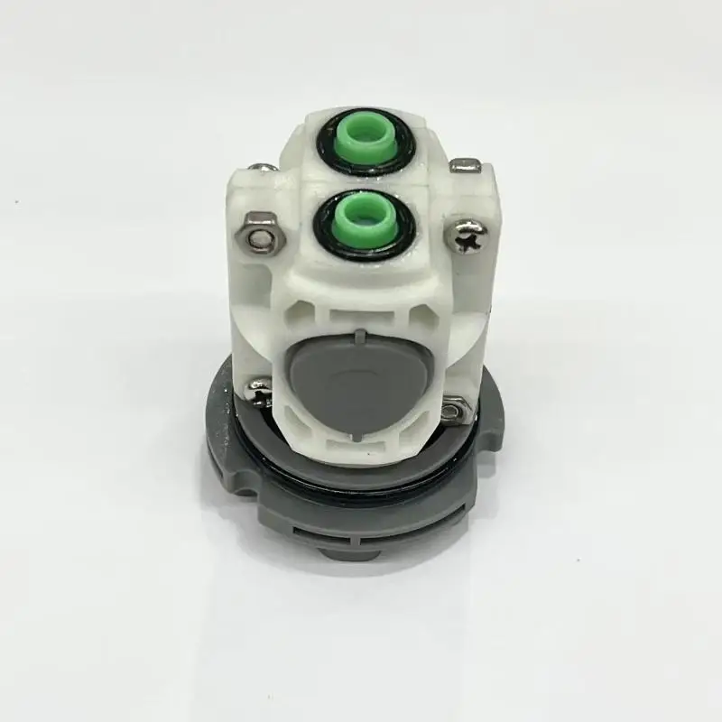 DT36 Pressure Balancing Unit For M952100-0070a R111 R121 And Pressure Balance For Bath Tub And Shower