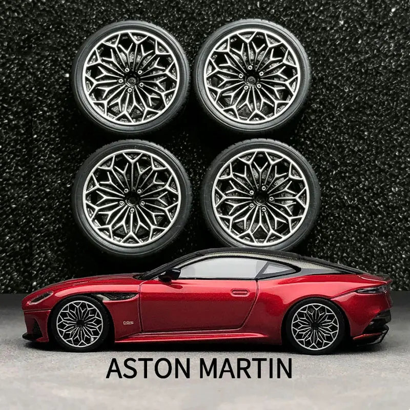 

1/64 Car Modified Wheels MT 10.8mm Rubber Tires Resin Wheels with Caliper Suitable for 1:64 Static Car Model Christmas Gift