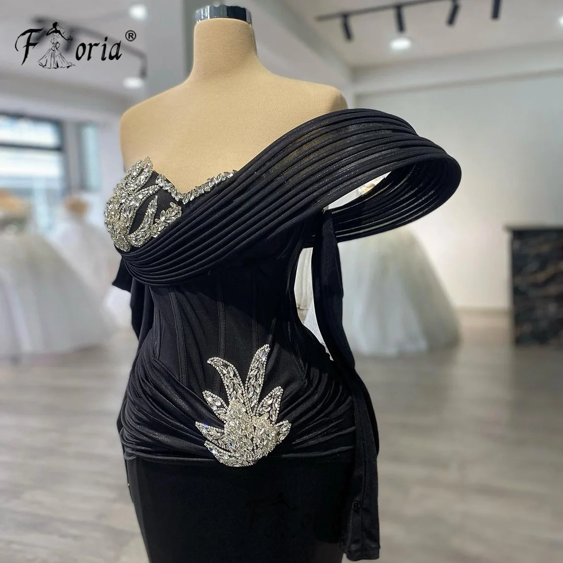 Luxury Dubai Beaded Pearl Evening Dresses Long Cape Sleeves Customized Crystals Mermaid Wedding Dress vestidos de novia Bride