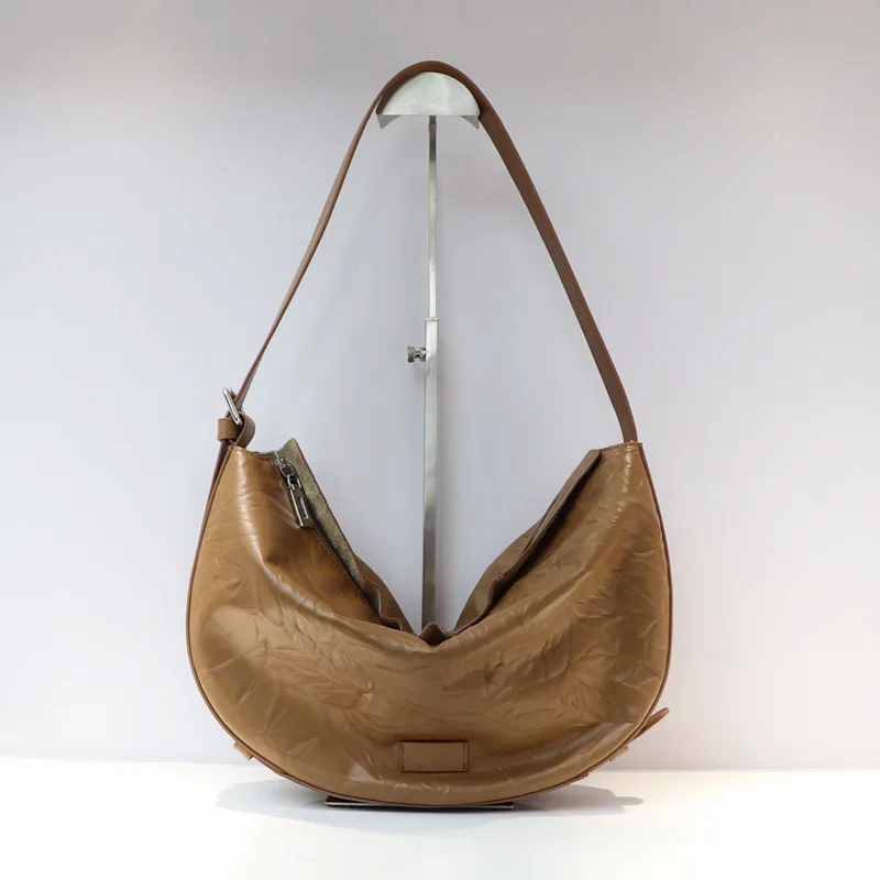 

New cross-border niche design large capacity women's bag lazy and trendy layer cowhide pleated armpit bag women's crossbody