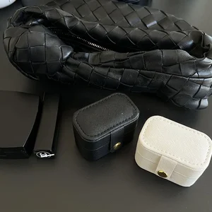 미니 휴대용 소형 보석 보관 가방 여행 간단한 가죽 반지 목걸이 귀걸이 저장 상자 주최자 디스플레이 선물 상자 8 최고의 영업 여행 주최자 보석 - №3