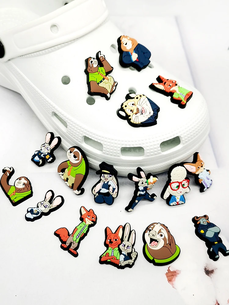 Breloques de chaussures Zootopia, personnage d'anime, accessoires de décoration de dessin animé mignon pour sabot classique, cadeaux de noël, 1/16 pièces