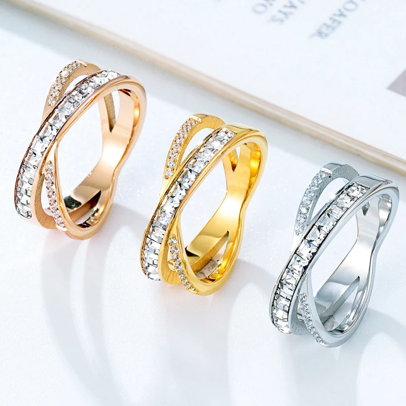 Schönes Design Biforked Inlay Zirkon und Kristall Ring für Frau Edelstahl Hochzeit Schmuck Ring Liebesgeschenk – Detail 2