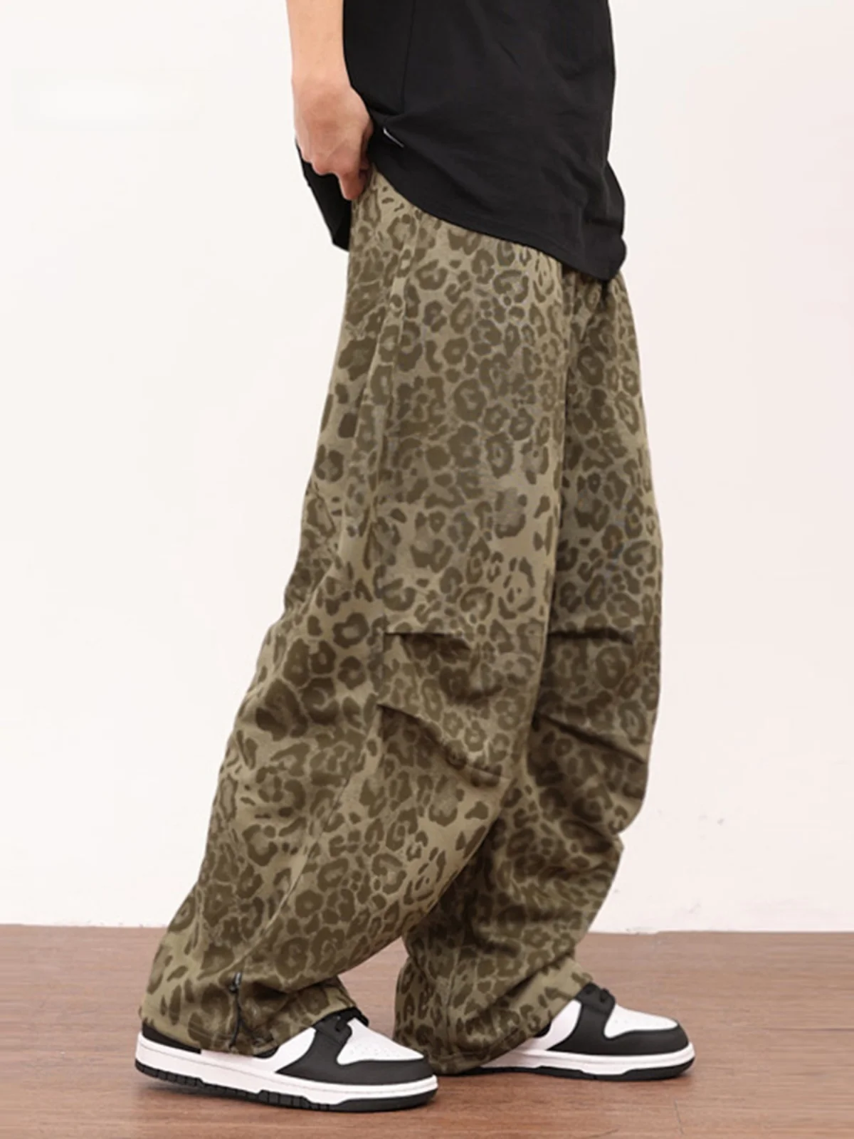 

CBXLAB Модная мужская одежда для уличных танцев, штаны десантника с леопардовым принтом, уличная танцевальная одежда в стиле хип-хоп, американская рабочая одежда...