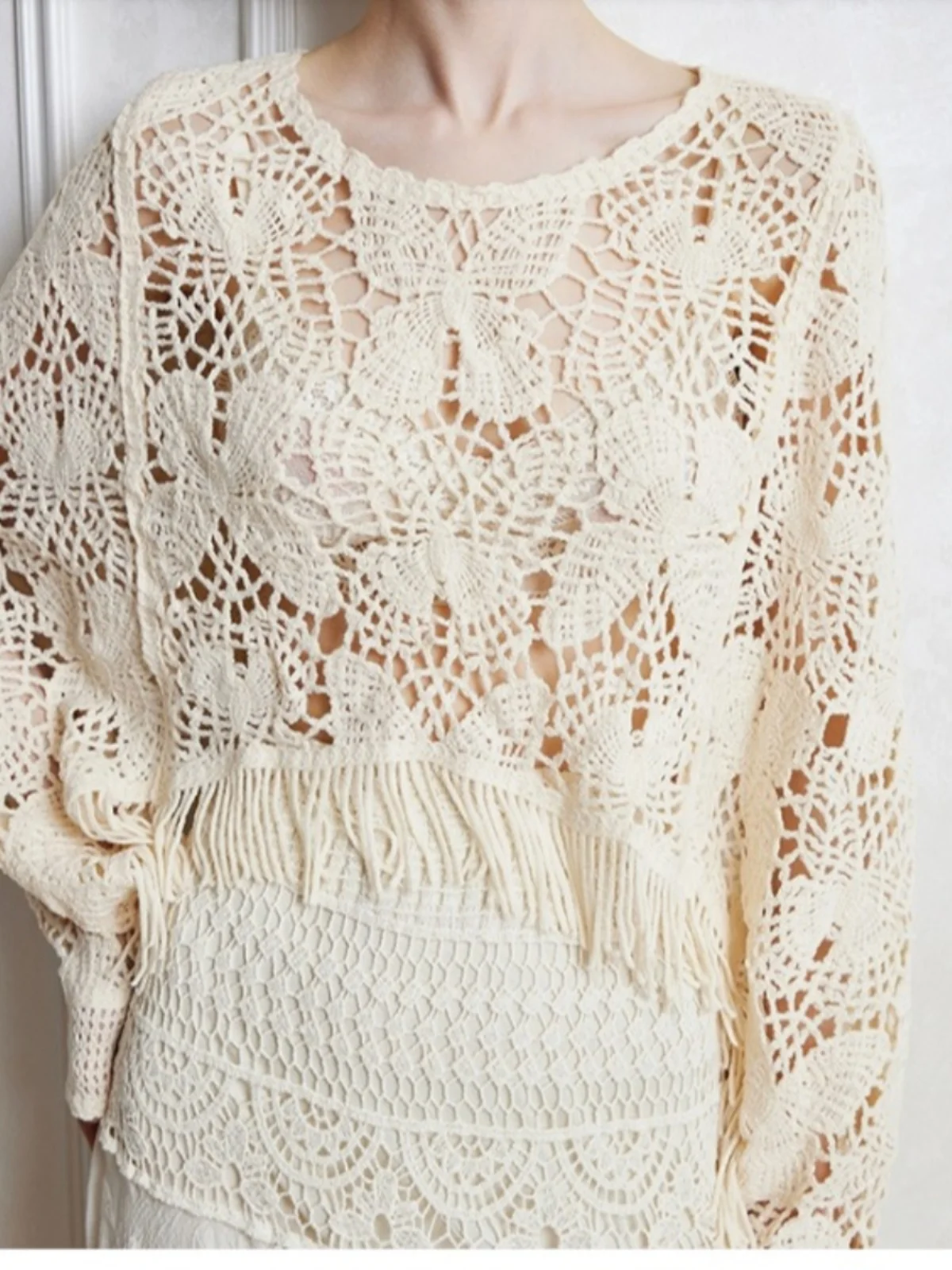 

Autumn New round Neck Knitted Hollow Tassel Short Loose Long Sleeve Women's Cover up Sun Protection Clothes Sweet S...
