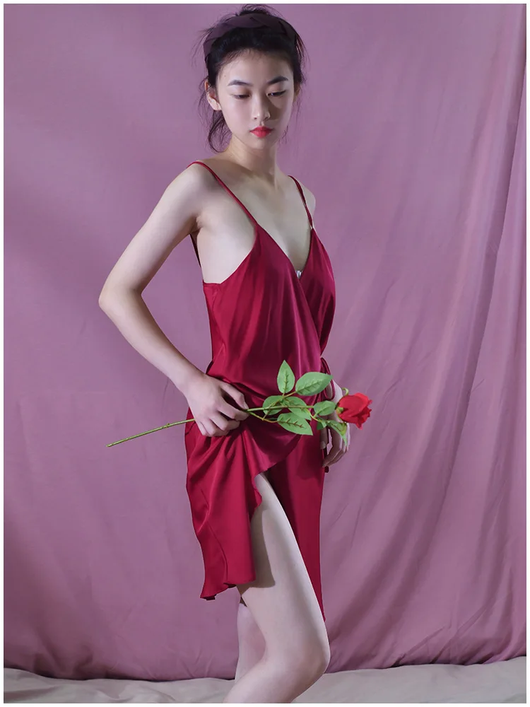 150Kg Extra Large Size Babydoll Women Plus Size Thin Ice Silk Solid V-neck Loose Sleepwear Suspender Dress Tide Waist Nightdress