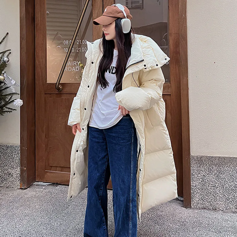 Roupas femininas 2025 nova moda quente com capuz feminino para baixo jackek estilo inverno pato branco para baixo engrossado jaqueta feminina h385