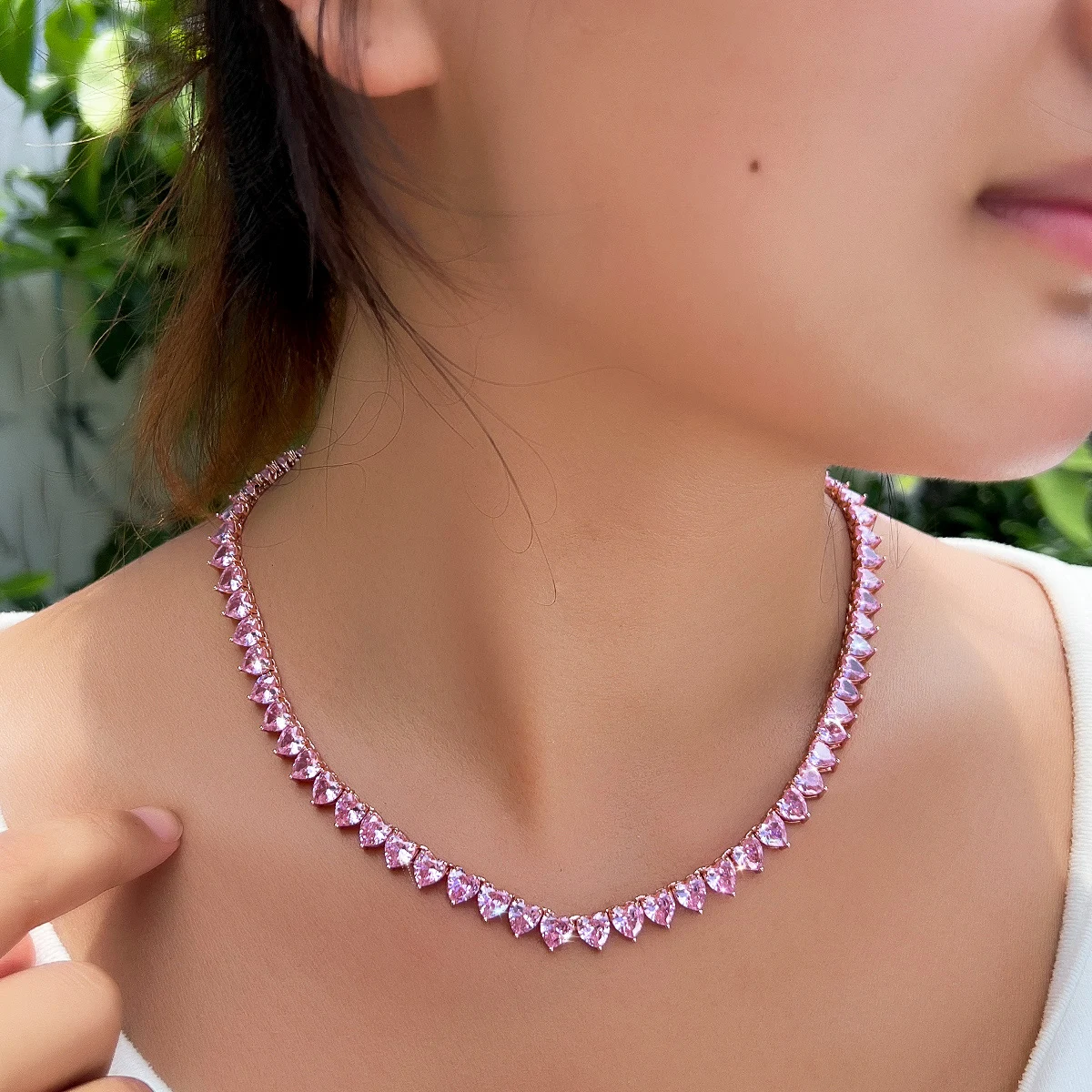 CWWZircons Romantic Rose Gold Color Pink Cubic Zirconia Heart Shape Choker Necklace Jewelry for Women Lover Festive Gifts DZ0055