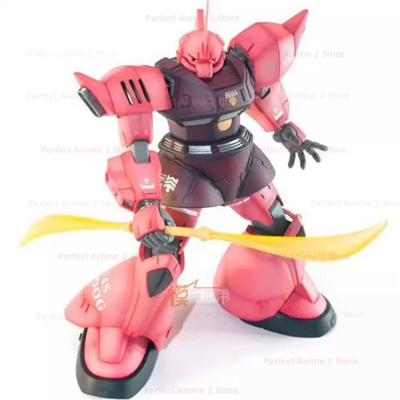 Bandai HGUC 070 1/144 Char's Exclusive Grugugu Red Warrior Assembled Model