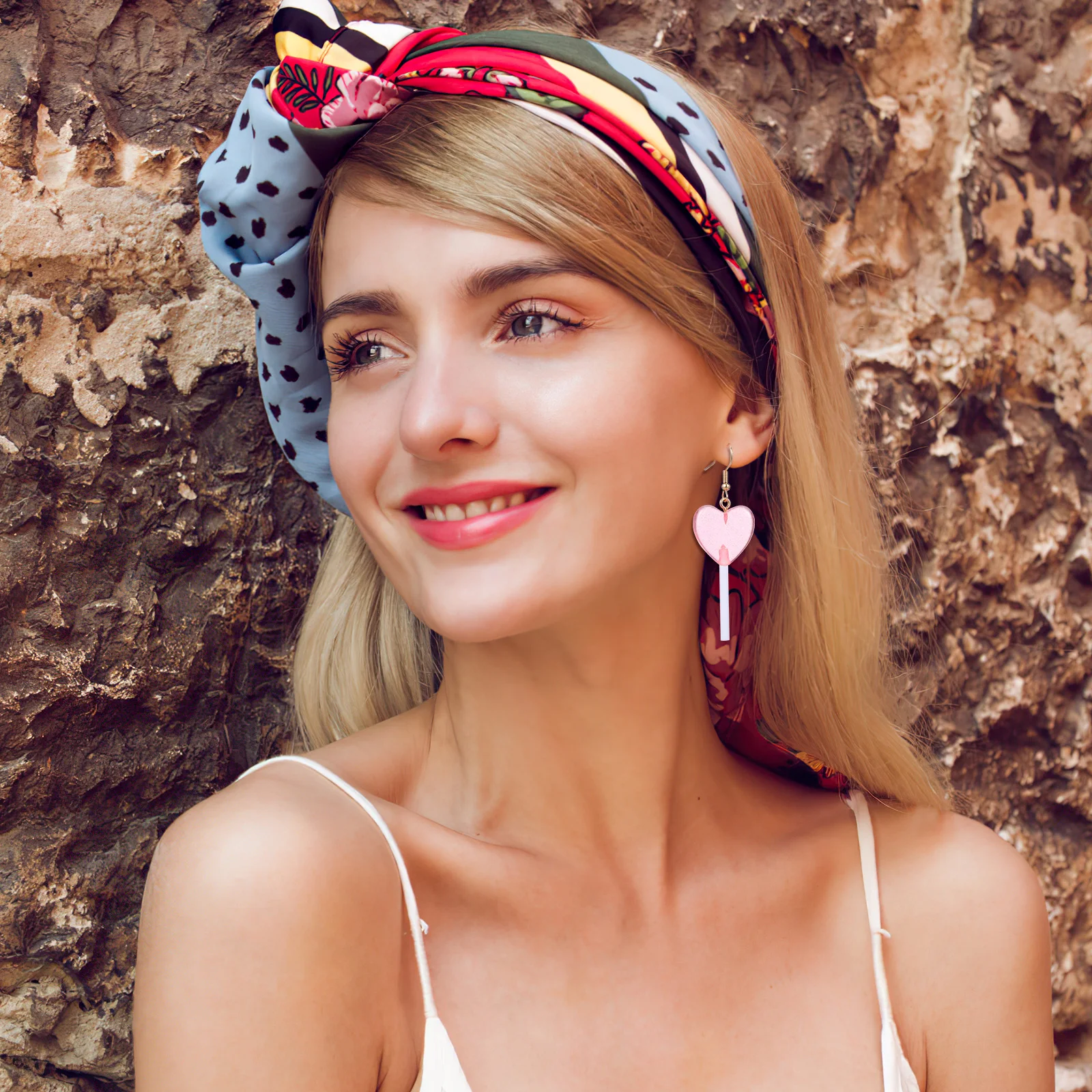 

2Pairs Heart Earrings Dangle Cute Design Lightweight Drop Earrings for Women Valentine's Day Jewelry