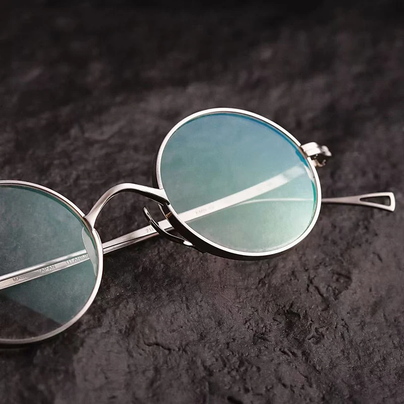 

Japan Handmade Pure Titanium Square Round Oval Glasses Frames Men kmn99 kmn113 kmn114 Ultrlight Retro Eyeglass Women Fashion New
