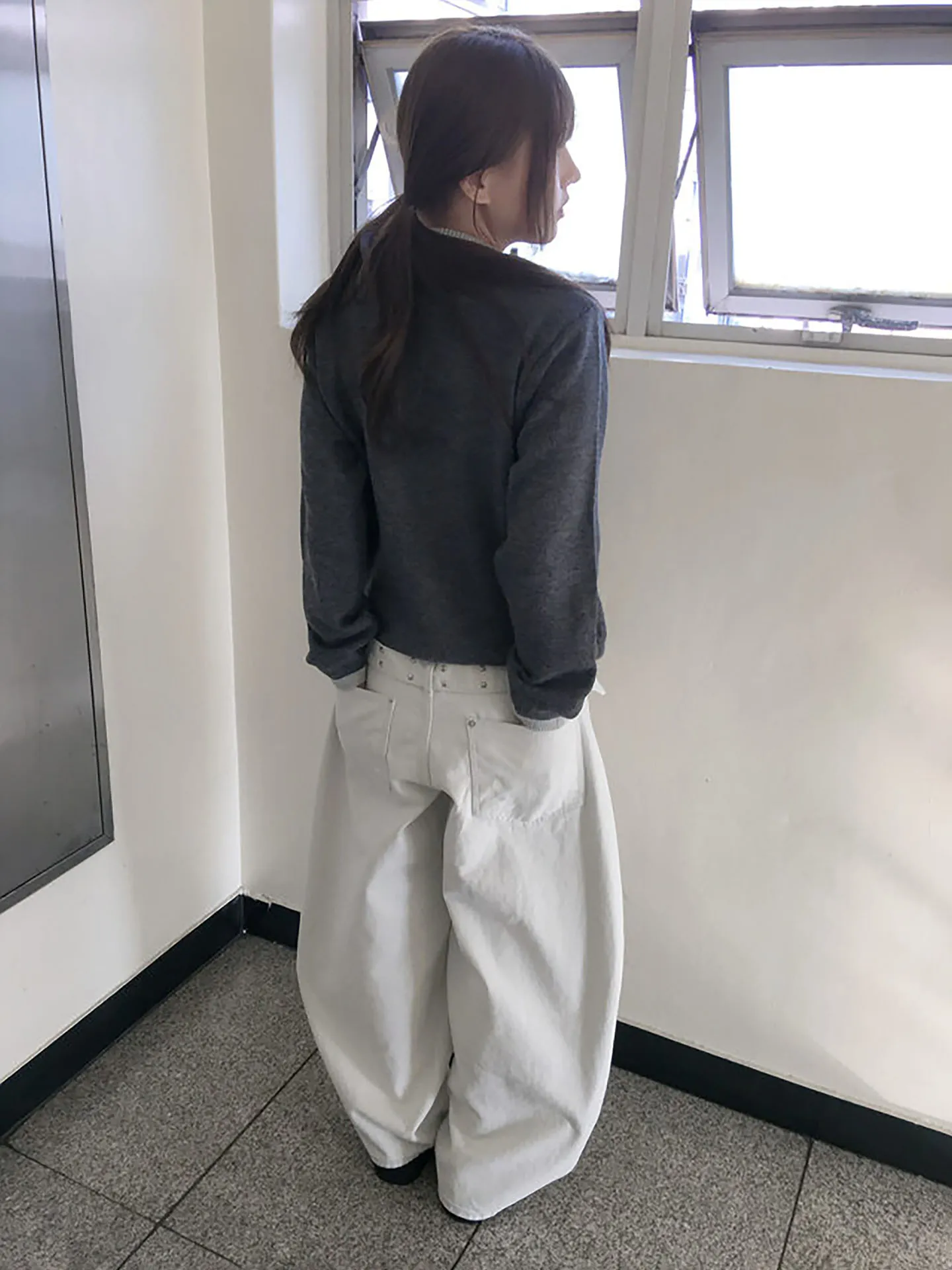 

Unique Design Rivet Waist Belt Loose Wide Leg Jeans Pear Body Shape Lazy Style Straight Leg Long Pants Women's Denim Jeans