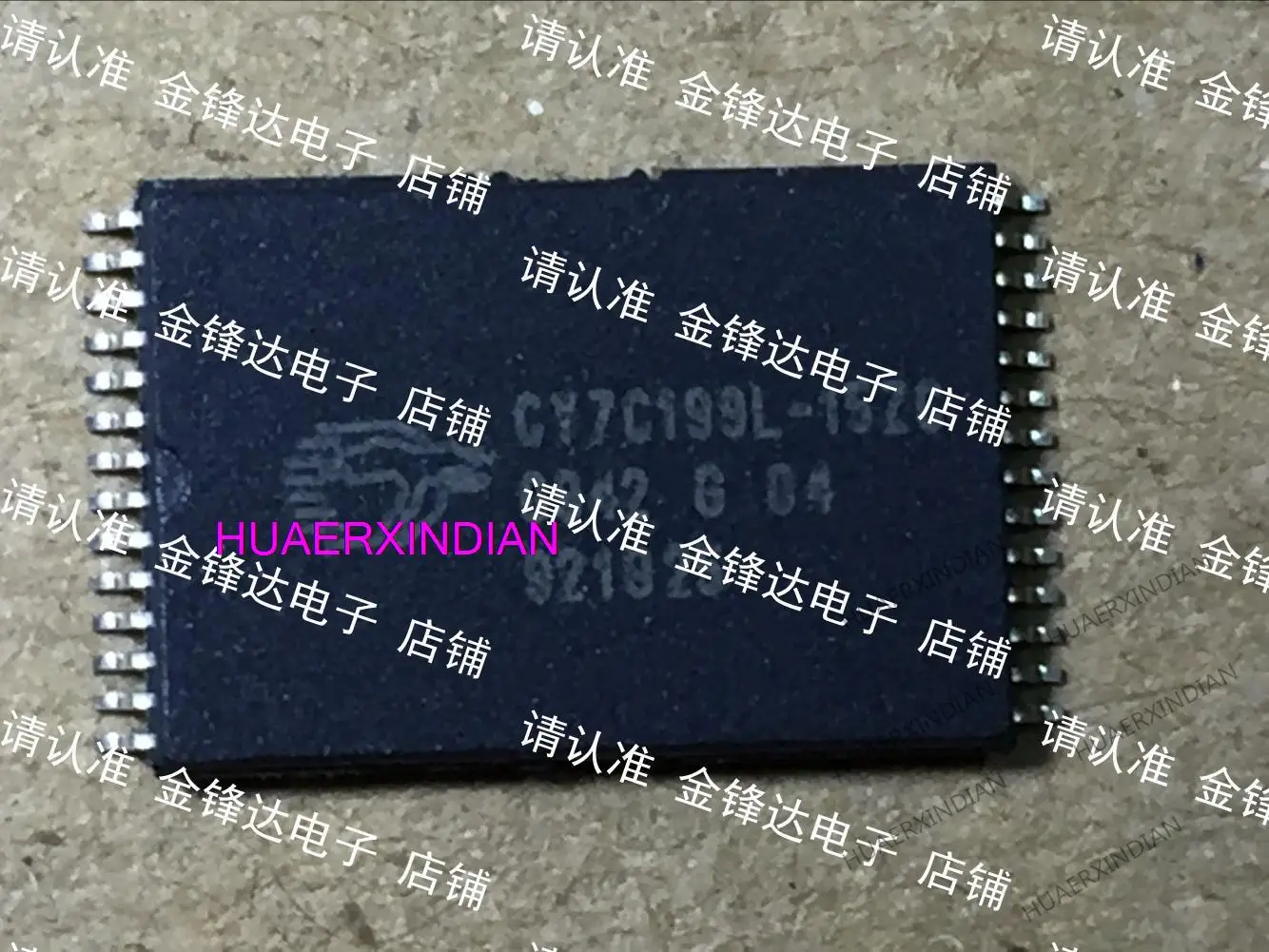 10 قطعة جديد CY7C199L-15ZC / C-15ZC / D-10ZXI / NL-15ZXC / CL-15ZC