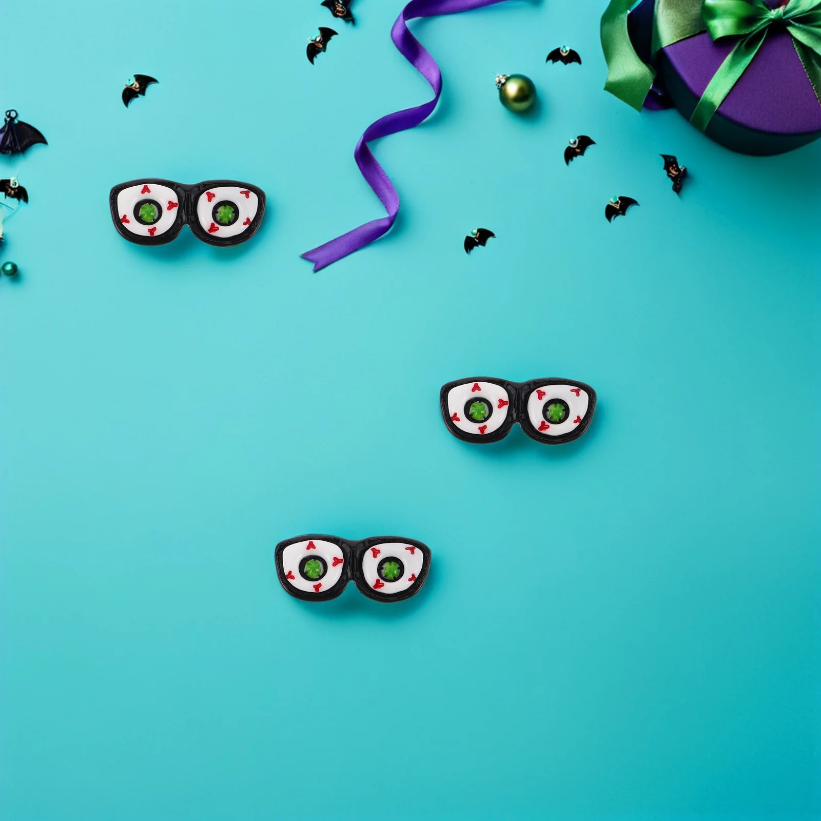 

30Pcs Realistic Halloween Eyeballs Plastic Fake Eyes for DIY Crafting Scary Decorations Party Props Accessories