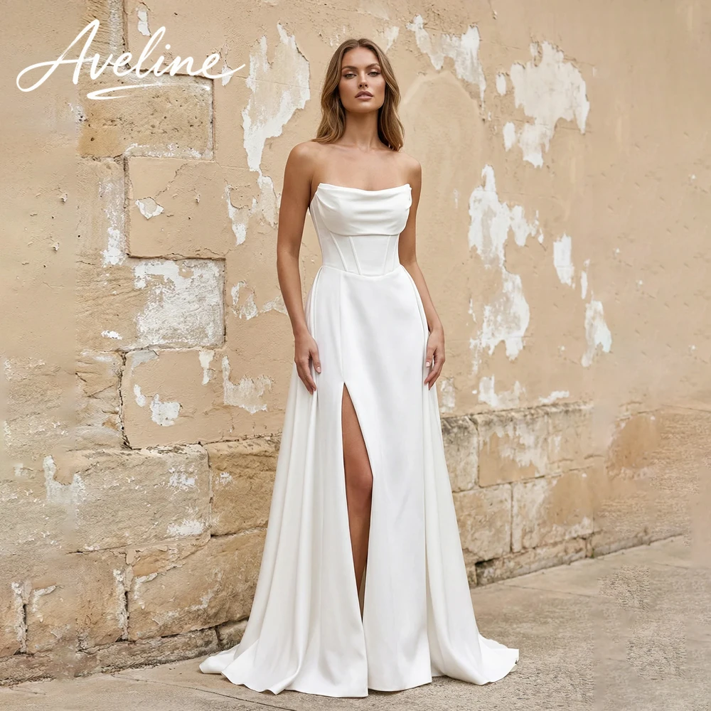 Classic Strapless A-Line Wedding Dress Women High Slit 2026 Pleated Sleeveless Backless Sweep Train Vestidos De Novia Customized