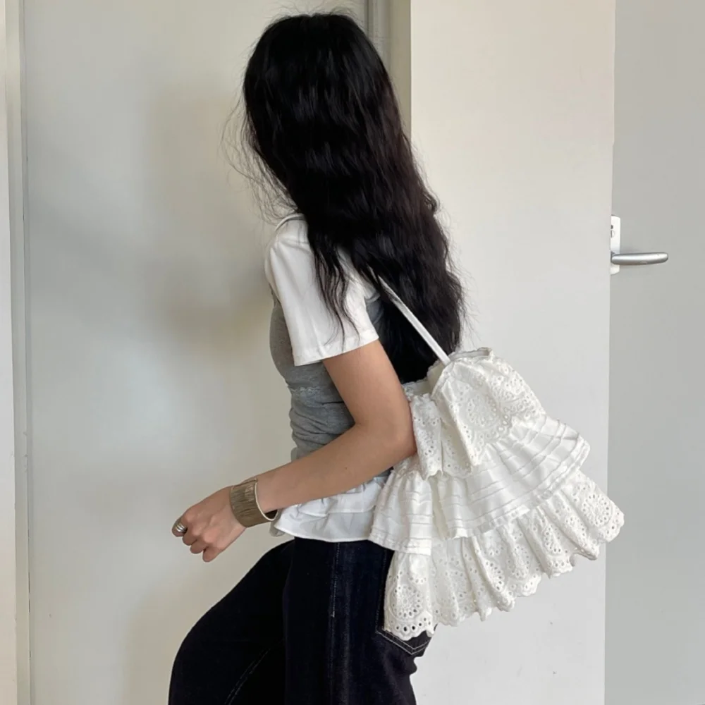 Simple and versatile lace and lace ruffle skirt shape organizer bag