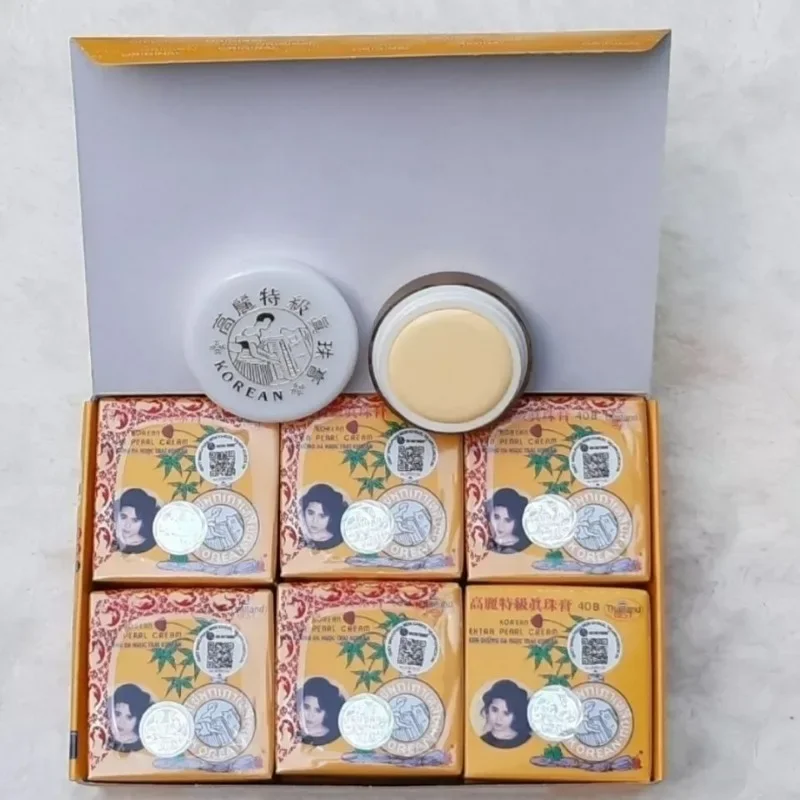 Kem Duong Da Ngoc Tri Korean Super Pearl Cream Beauty Whitening and Freckle Removing Concealer Cream