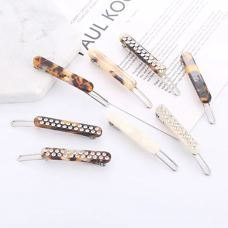 

Leopard Print Hair Clips Acetate Material Crystal Rhinestones Non-Slip Hair Accessories for Women Girls Daily Party Wear