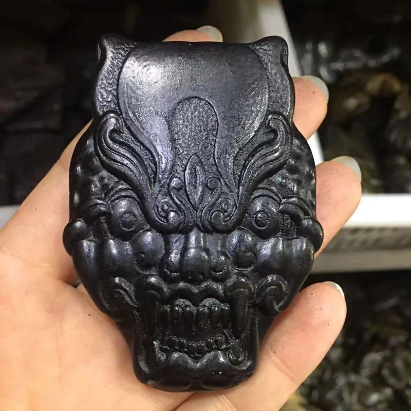 Hongshan Culture Meteorite Iron Ore Tibetan Antique-Style Pendant and Handheld Ornament