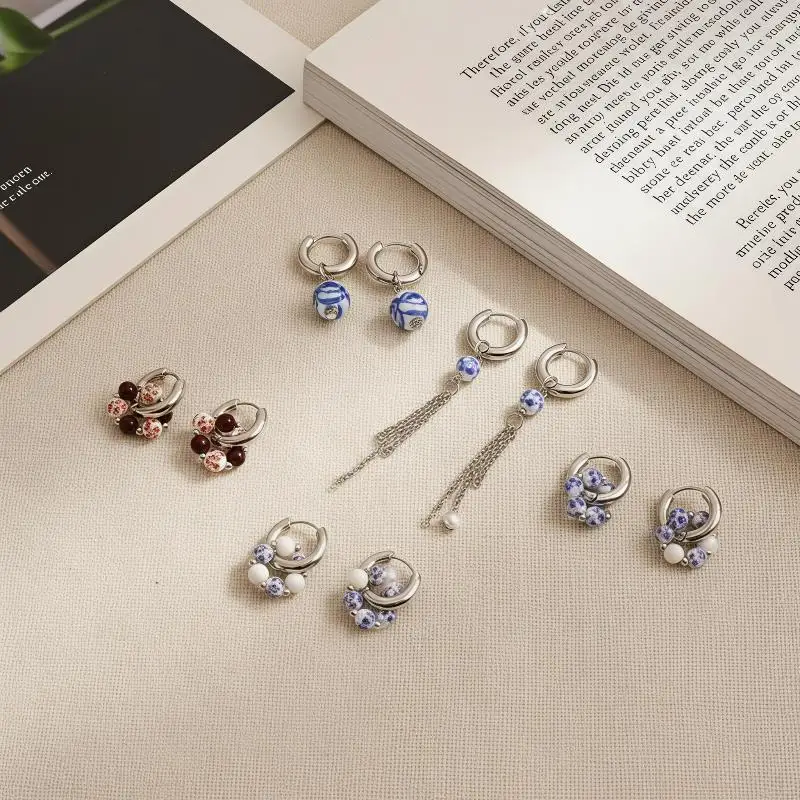 1Pair Blue White Color Ceramic Pendant Earrings Ear Buckle Chinese Style Ear Buckle Hanfu Round Bead Heart-shaped Earrings