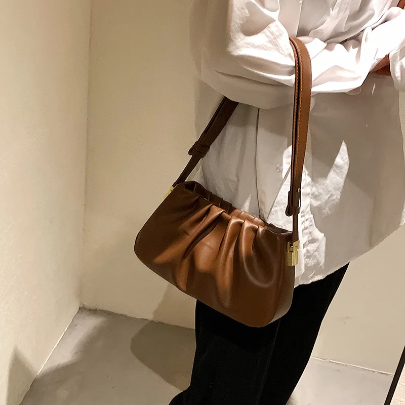 Retro PU Leather Small Armpit Shoulder Bags with Pleats for Women 2022 Winter Handbag and Purses Folds Crossbody Bag Black Brown