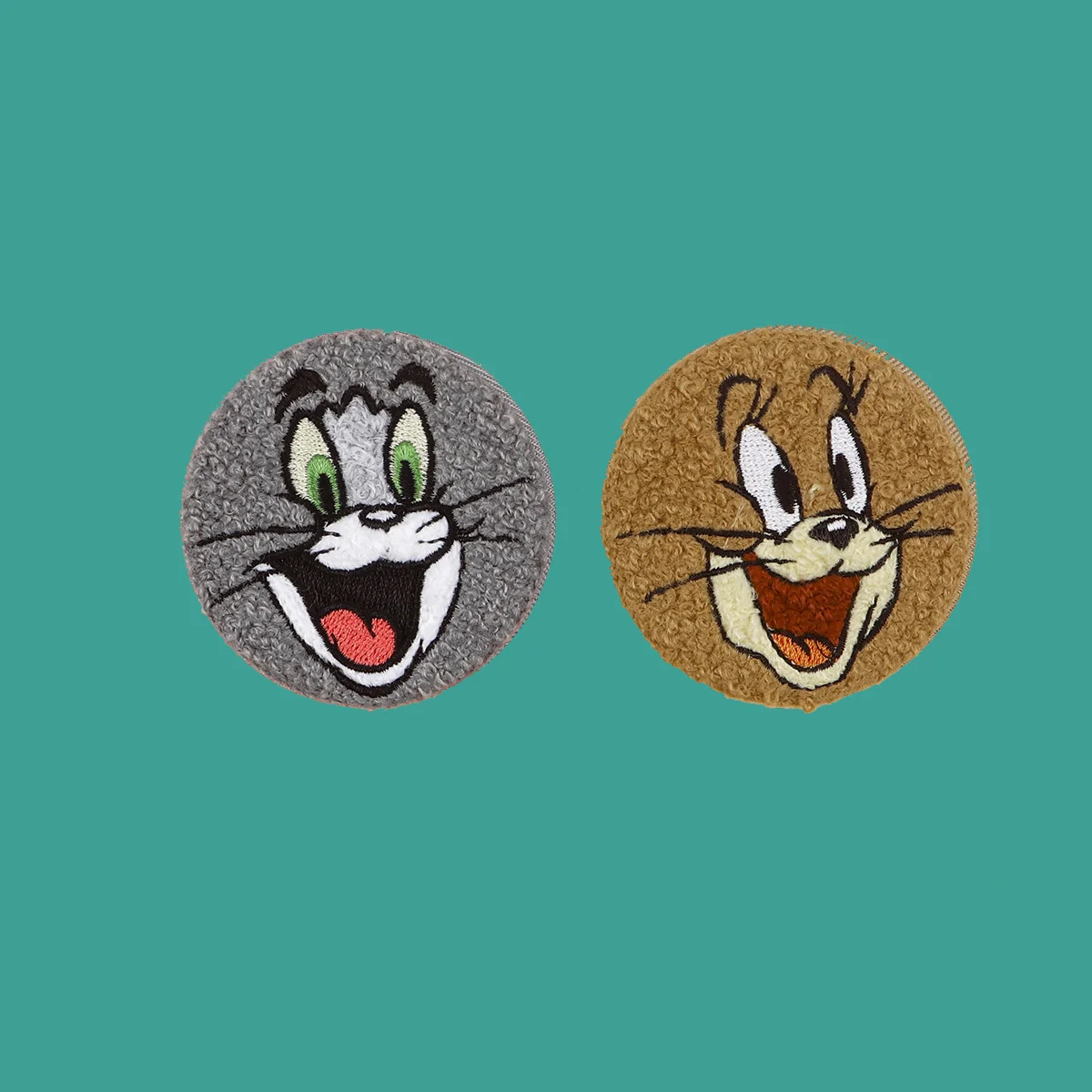 Cartoon Cat and Mouse Button Pins Tinplate Brooch Towel Embroidery Lapel Badges for Clothes Backpacks Briefcase Accessories Gift