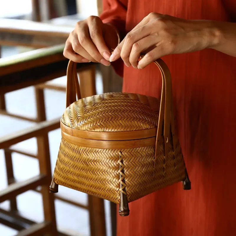 Handmade Bamboo Woven Basket with Lid Round Desktop Storage Box for Tea Set Dim Sum Mini Food Container Household Organizer