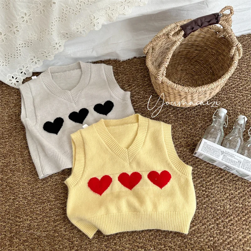 

Children Knitted Vest 2025 Autumn New Love V-neck Contrast Color Baby Girls Sweater Wool Vest Korean Cute Waistcoat