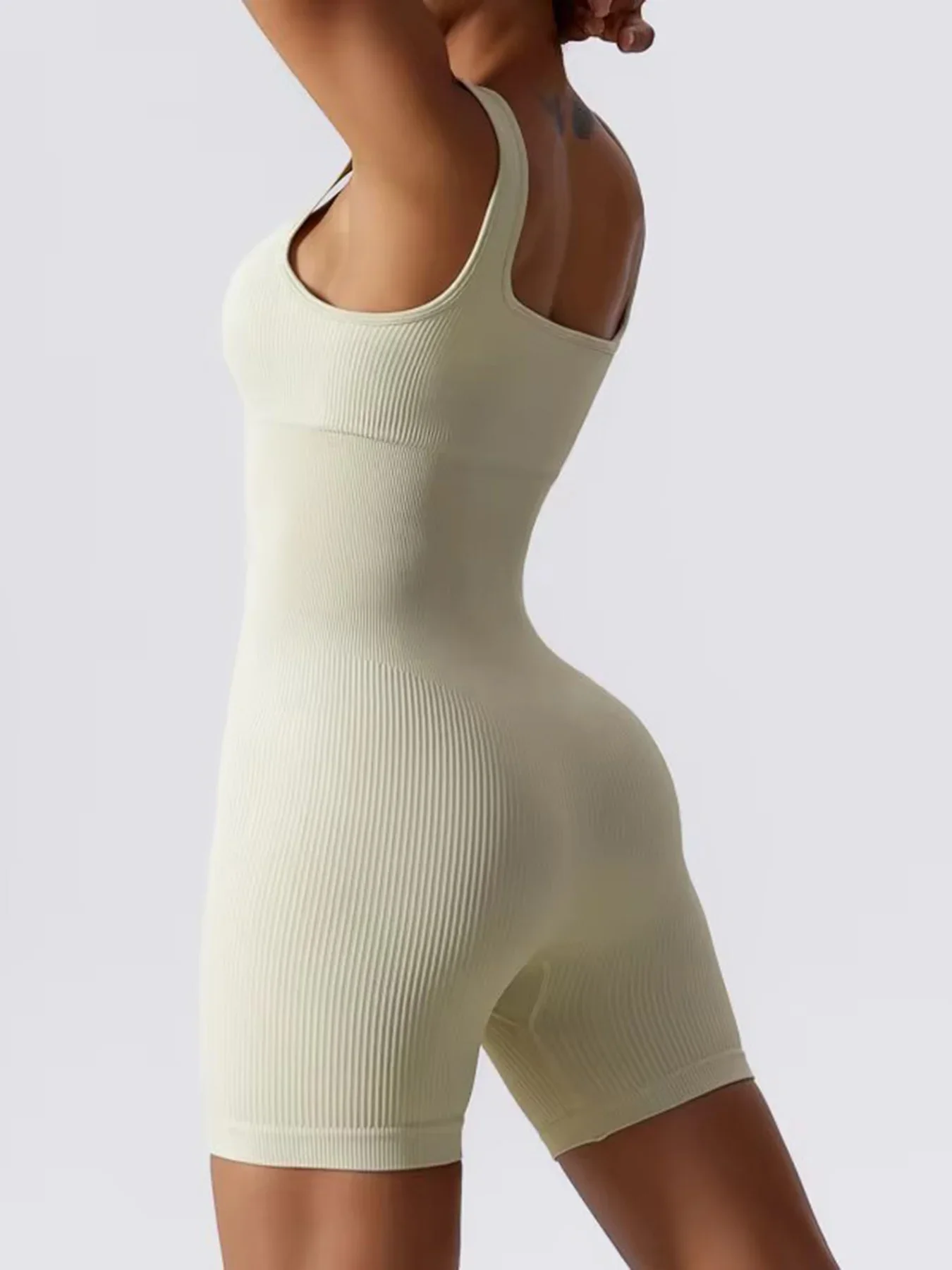 بدلة يوجا مثيرة للنساء بدون أكمام ومرونة عالية وسريعة الجفاف وقابلة للتنفس، ملابس رياضية رافعة للأعلى