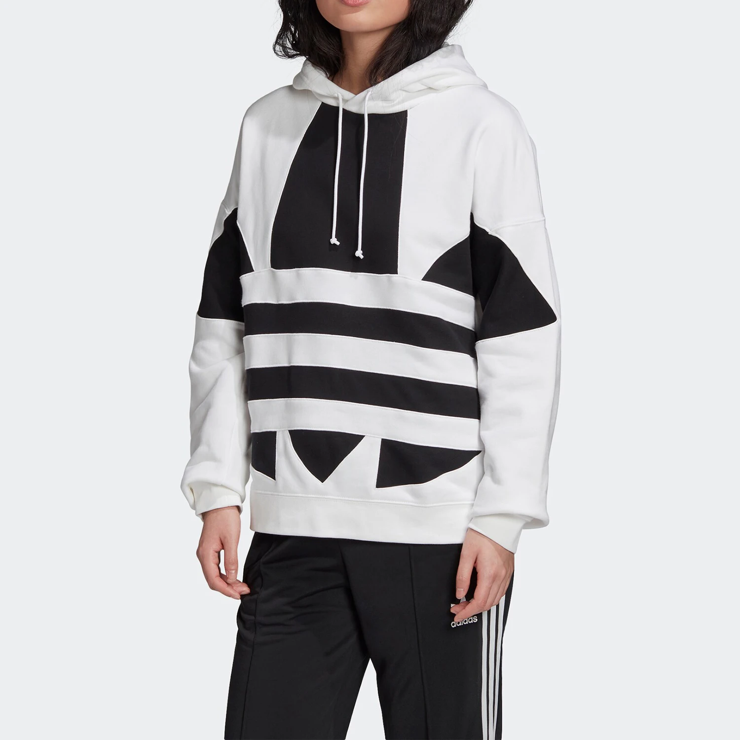 

Женская спортивная толстовка Adidas Originals New Season Three-Leaf Clover FS1306