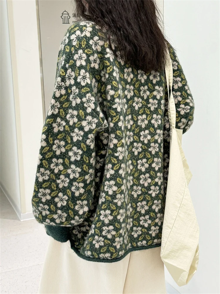 HanOrange 2024 Early Spring Retro Lazy Green Floral Wool Knitted Cardigan Women Delicate Skin Friendly Sweater Top