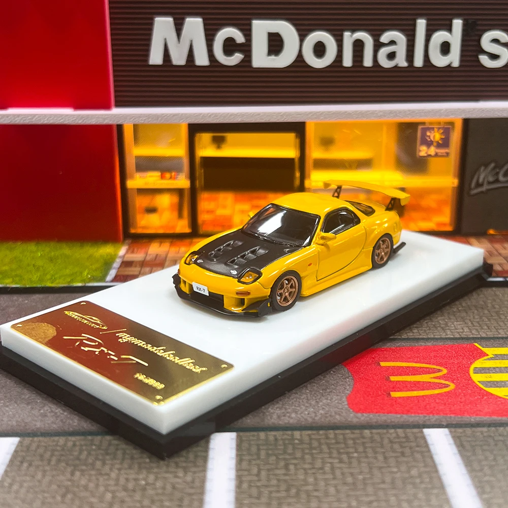 

MC 1:64 RX7 FD3S Initial D Diecast Model Car