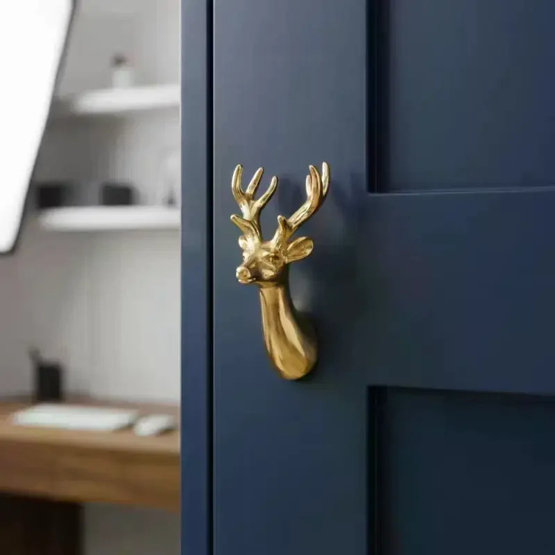Retro Brass Cabinet Pull Single Hole Furniture Hardware Solid Deer Head Drawer Handle Animal Series Home Decor