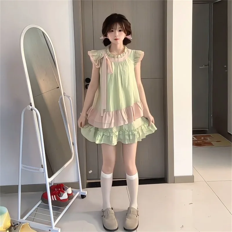 

Preppy Style Fashion Pleated O Neck Fly Sleeve Spliced Constrast Color Tops Y2k Sweet Green Tiered Girl Skirts Cute 2 Piece Sets