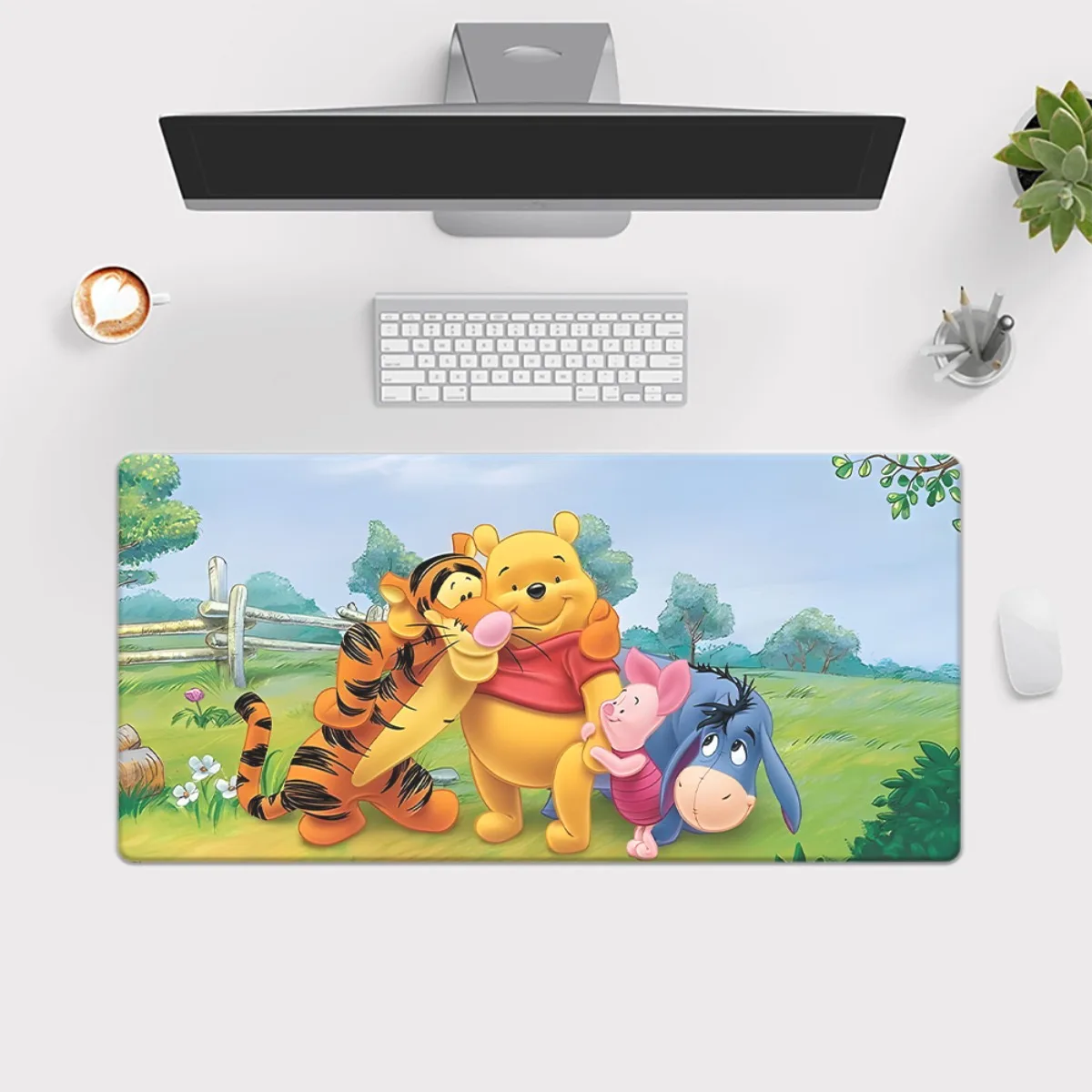 قطعة واحدة من سجادة المكتب المطاطية المطبوعة Winnie the Pooh HD - لوحة ماوس XXL متعددة الوظائف مع تصميم Tigger وPiglet وEeyore - مثالية لـ