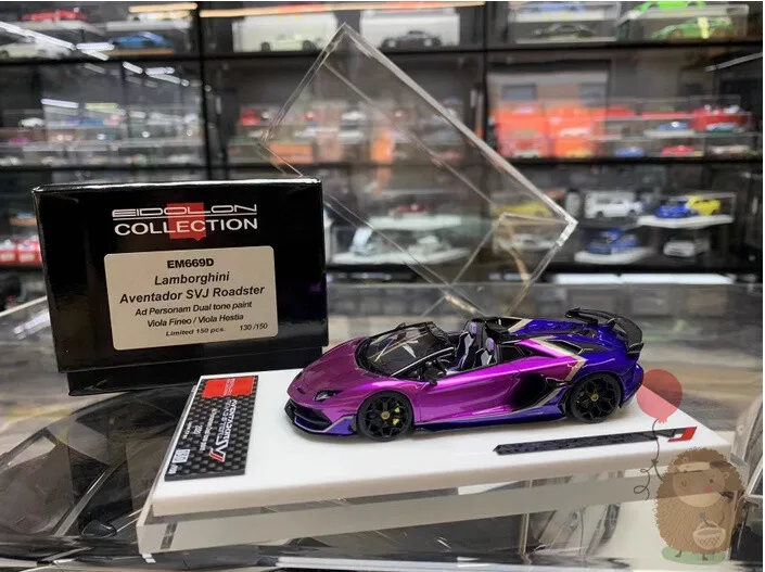 

Коллекционная модель автомобиля Lamborghini Aventador SVJ из смолы, масштаб 1/43, подарок для любителей коллекционирования.