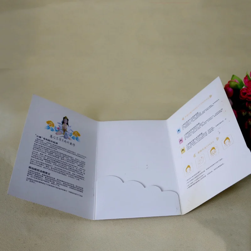 Carpeta de papel plegable con logotipo personalizado para insertar tarjetas, papel plegable con impresión profesional en color, producto