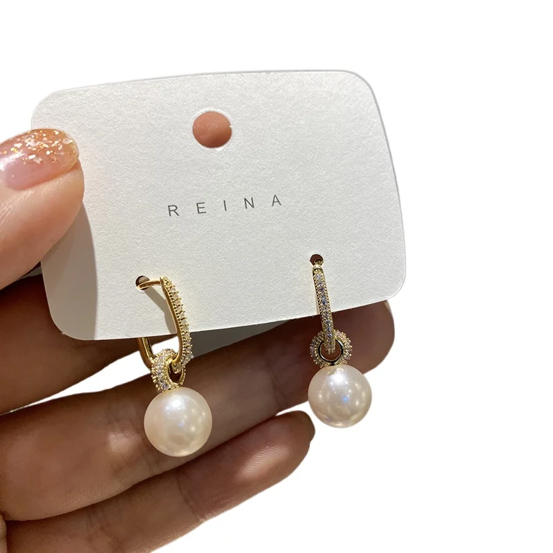 

*Micro-set pearl earrings niche light luxury high-end earrings summer versatile stud earrings women's sterling silver