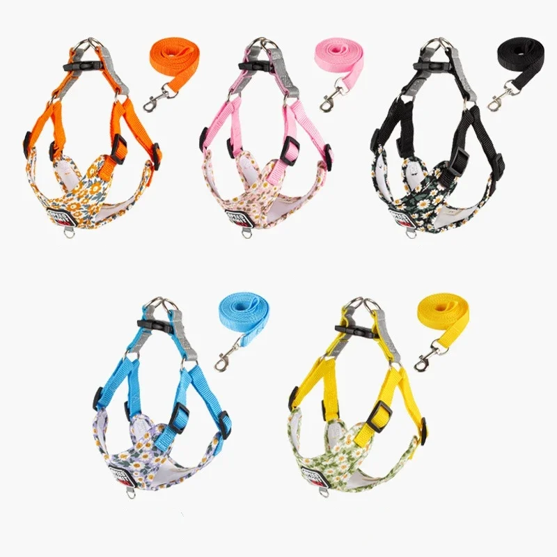 Daisy Print Dog Harnes No Pull Leash Set for Small Medium Dog Reflective Harness Vest Walking Lead Leash Pet Walking Outdoor