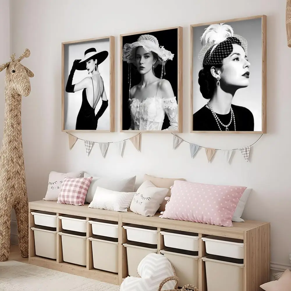 Retro Fashion Pictorial Poster Minimalist Easy-Apply Wall Art Stickers with Clean Aesthetic Design for Stylish Home Interiors