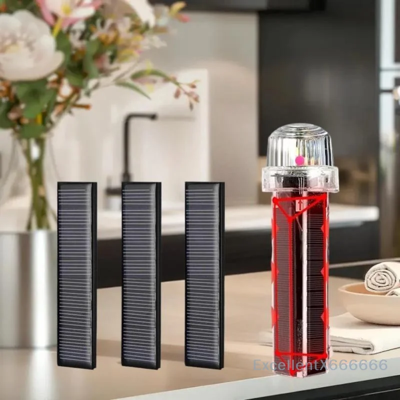 

High-Intensity Flash LED Solar Signal Light for Ocean Navigation