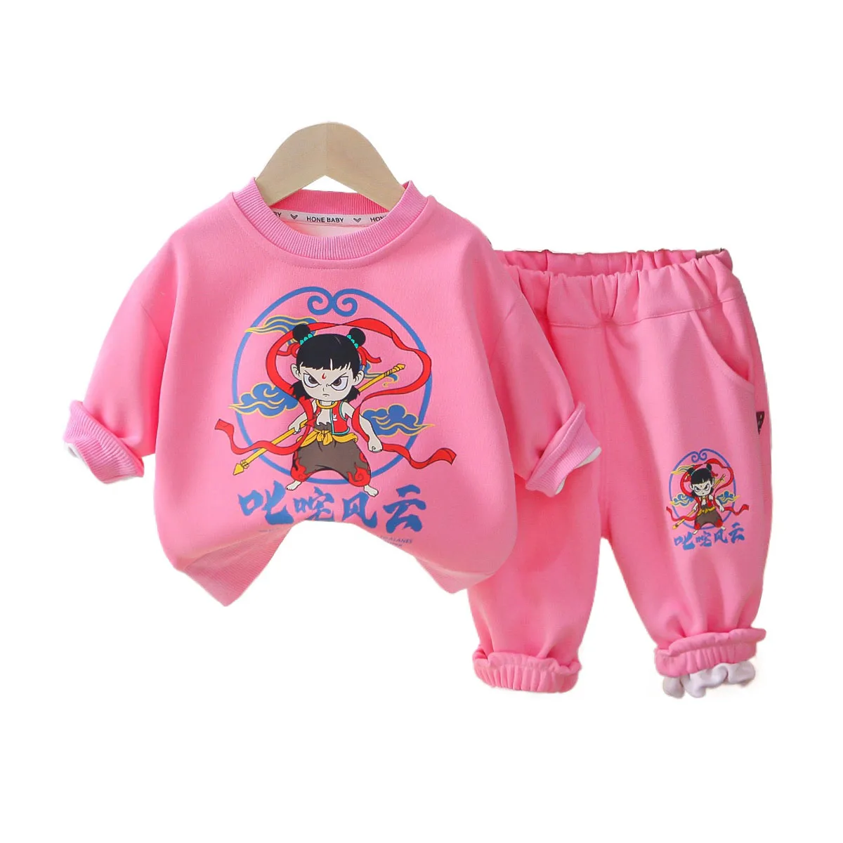 Yürüyor Bahar Erkek Takım Elbise Seti 2025 Kore Erkek Bebek Giysileri 9 ila 12 Ay Nezha Baskı Uzun Kollu Kazaklar ve Pantolon Çocuk Kıyafetleri