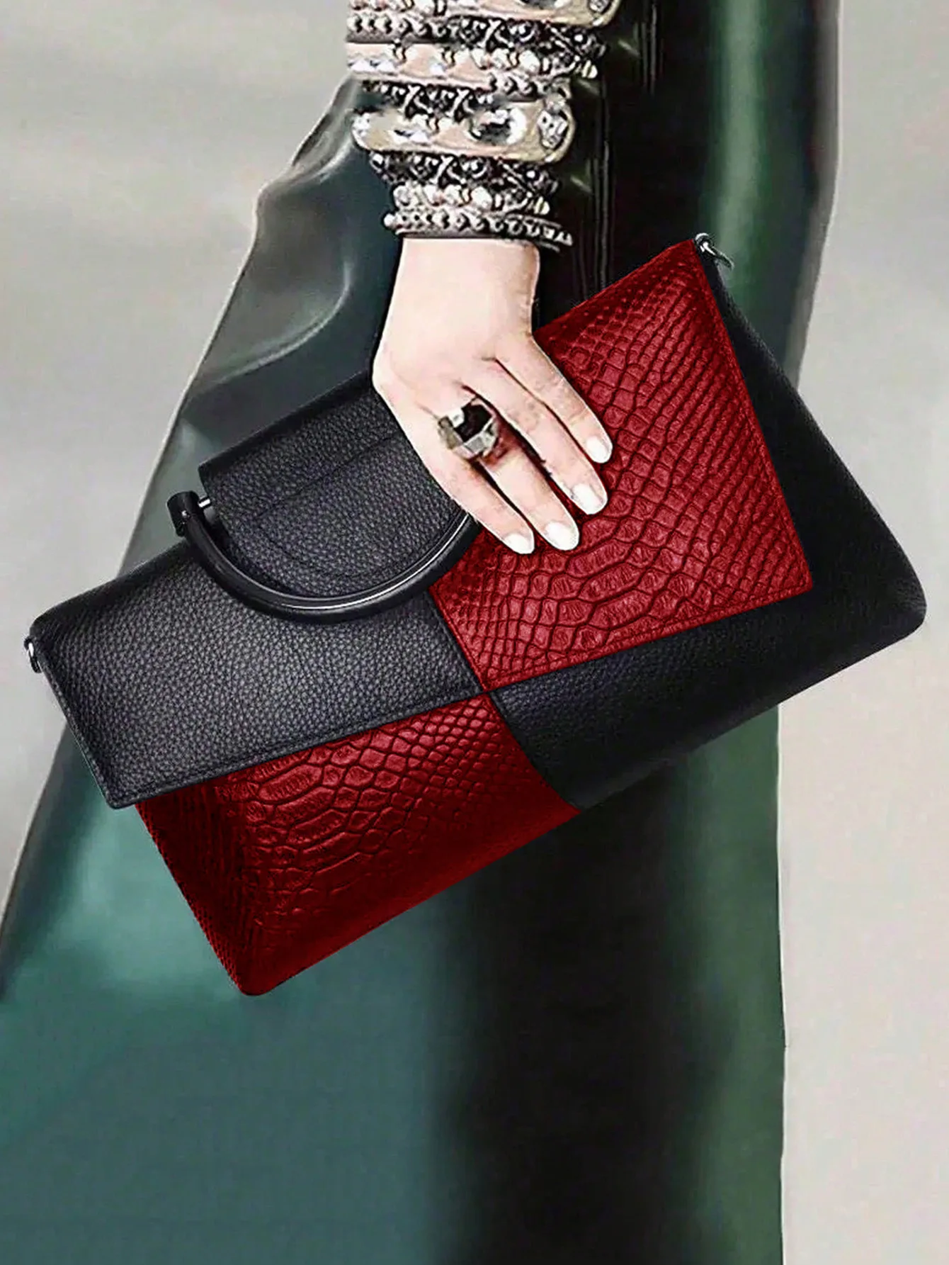 Chic Formal Clutch for Women – Roomy Evening Purse & Crossbody Bag | Perfect for Weddings, Prom & Special Events