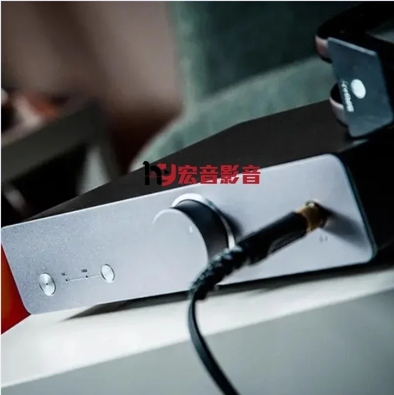 المضخم الصوتي البريطاني مم / MC الفينيل الدوار #2